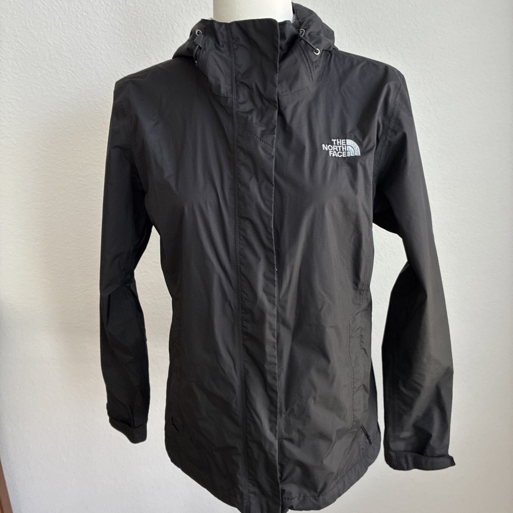 North Face Jacket Womens Medium Black Venture Rain Waterproof 2.5L Light Outdoor
